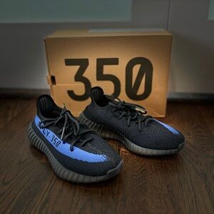 Yeezy Black and Blue

Just delivered from StockX and too small for my son.